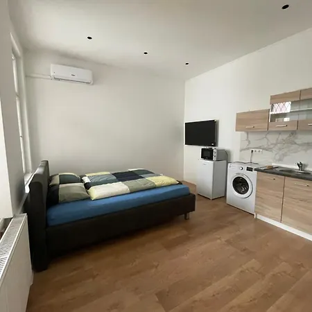 Brhomes Synagogue * Budapeşte