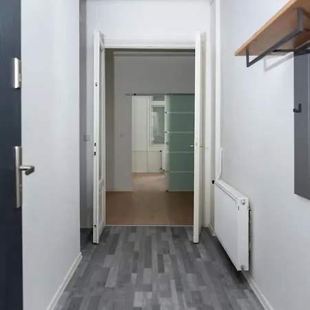 Apartment Brhomes Synagogue *