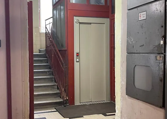 Apartament Brhomes Synagogue