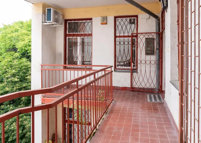 Brhomes Synagogue Apartman *