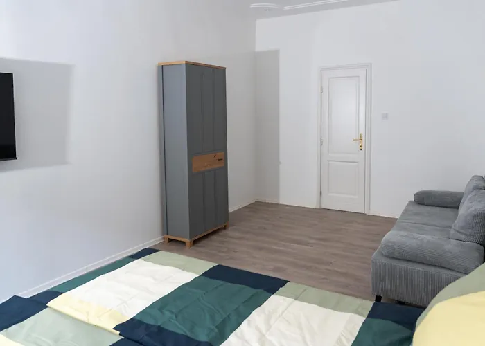 Brhomes Synagogue Apartman *