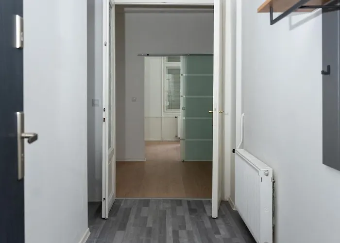 Apartamento Brhomes Synagogue *